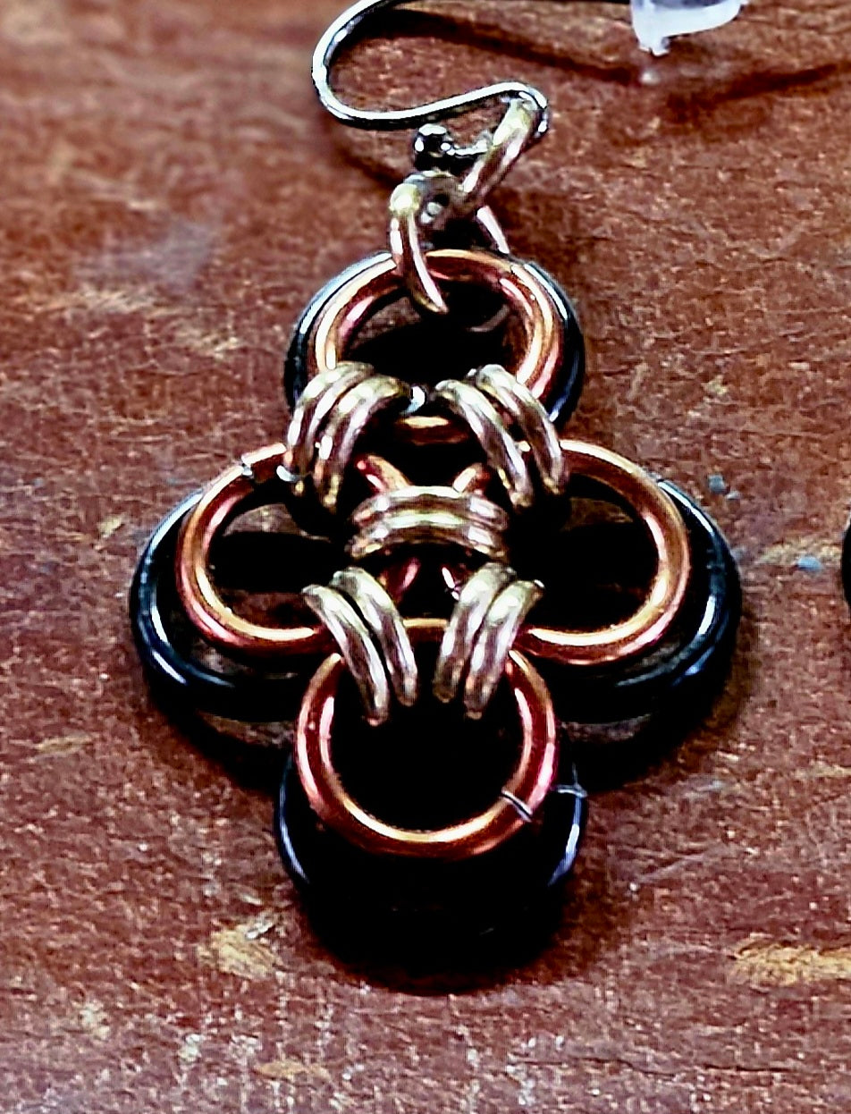 ✨️🎶 Japanese Cross Chain Maille Earrings
