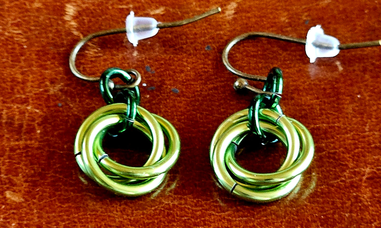 Tiny Mobius Flower Chain Maille Earrings