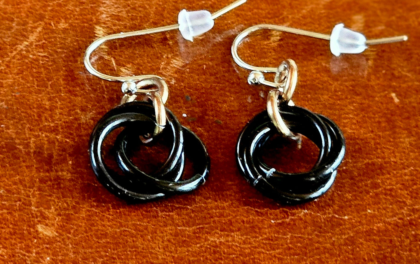 Tiny Mobius Flower Chain Maille Earrings
